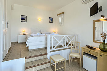 Horizon Hotel | Hotel in Folegandros island