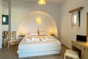 Horizon Hotel | Hotel in Folegandros island