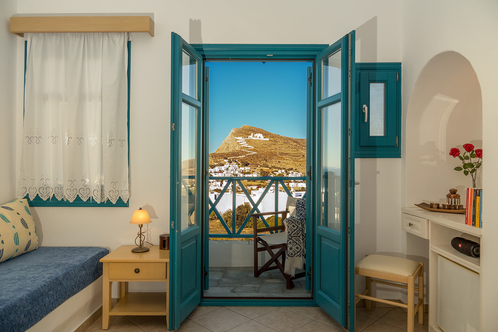 Horizon Hotel in Folegandros island